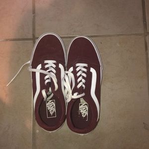 burgundy size 10 women vans